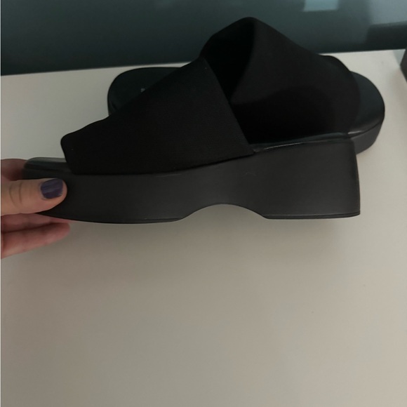 Sincerely Jules sandals Wedges slides size 6.5. Gently worn - Picture 5 of 7